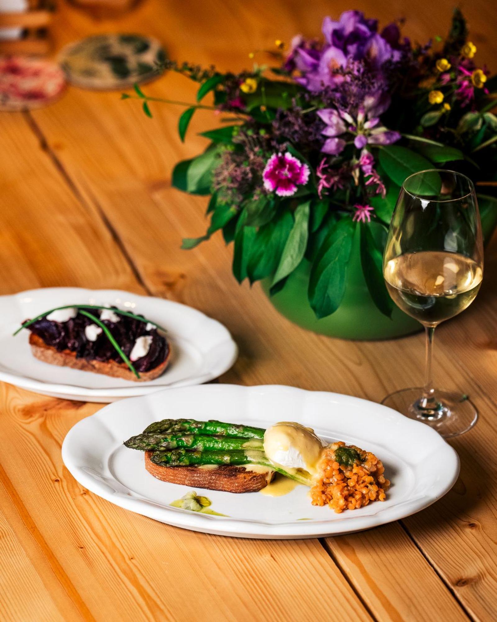 Český Krumlov Monastery Garden Bistro & Rooms المظهر الخارجي الصورة